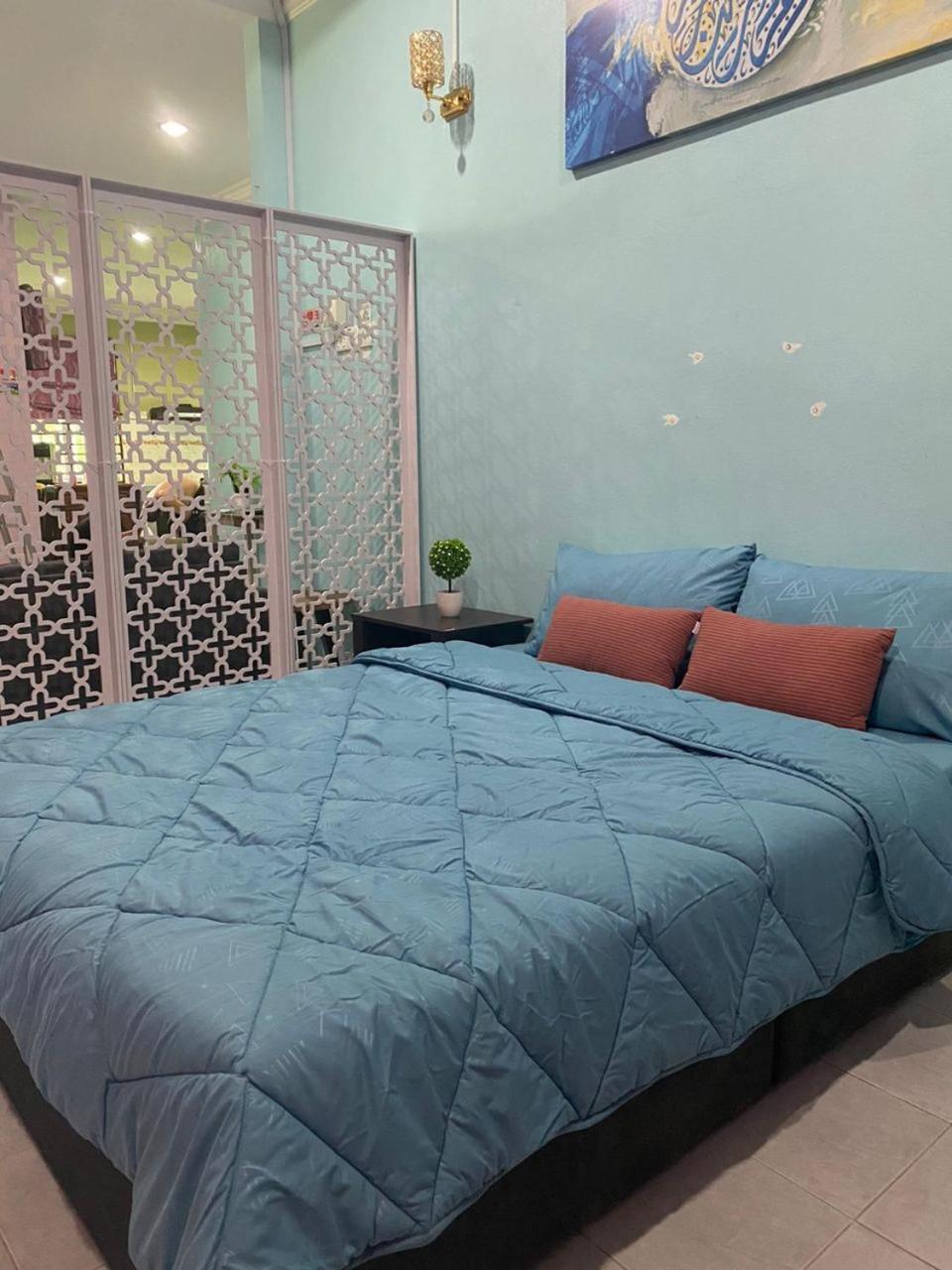 Seri Idaman Guest House Pasir Mas Exterior photo